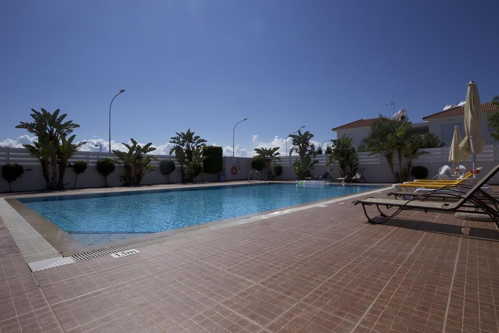 Sunny Cyprus Villa Paralimni Ngoại thất bức ảnh